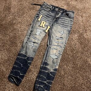 Jeans size 32